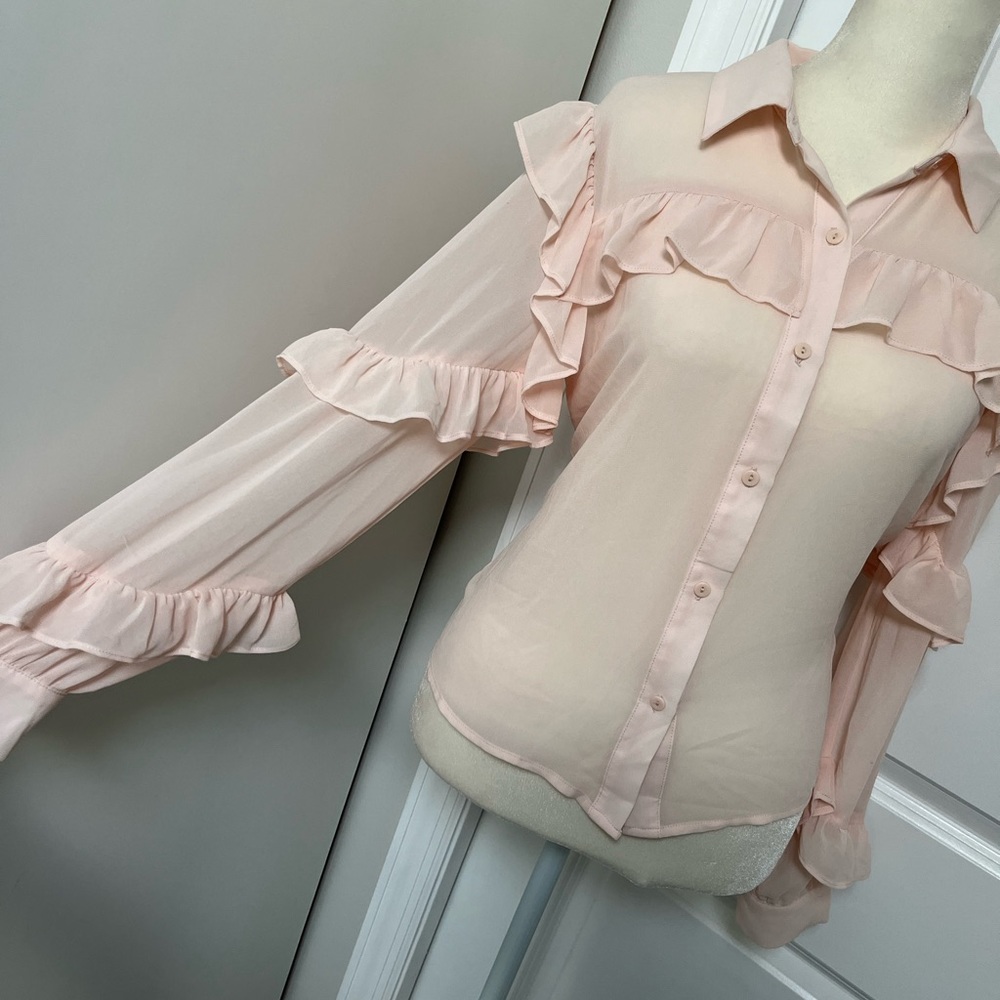 NWT❗️Pink Ruffle Button Up Blouse - Picture 3 of 5